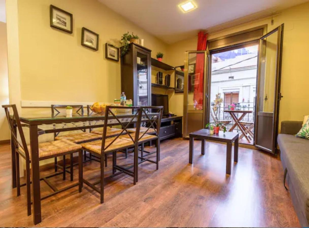 Ramblasrentals Cozy Renovated 2Br With Balcony Lift 20M Rambla - Parking - Wifi Barcelona Exterior foto