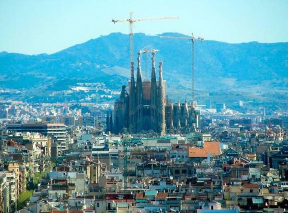 Ramblasrentals Cozy Renovated 2Br With Balcony Lift 20M Rambla - Parking - Wifi Barcelona Exterior foto